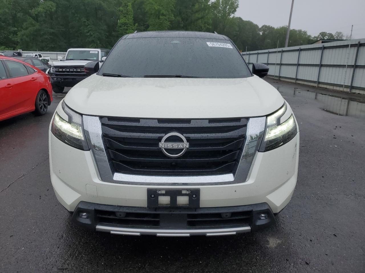 Nissan Pathfinder 2022