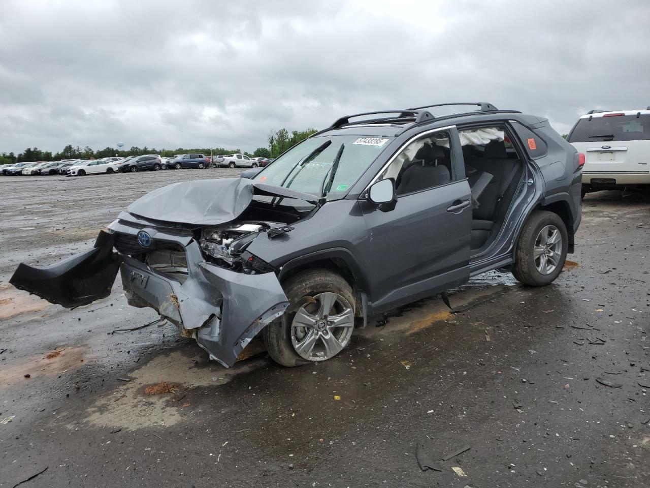 TOYOTA RAV4 XLE