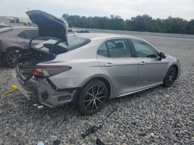 Vin: 4t1t11ak8nu676885, lot: 57997915, toyota camry se 20223