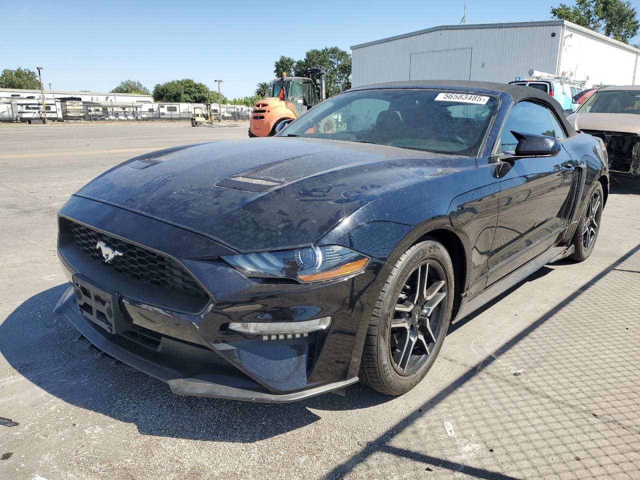 FORD MUSTANG