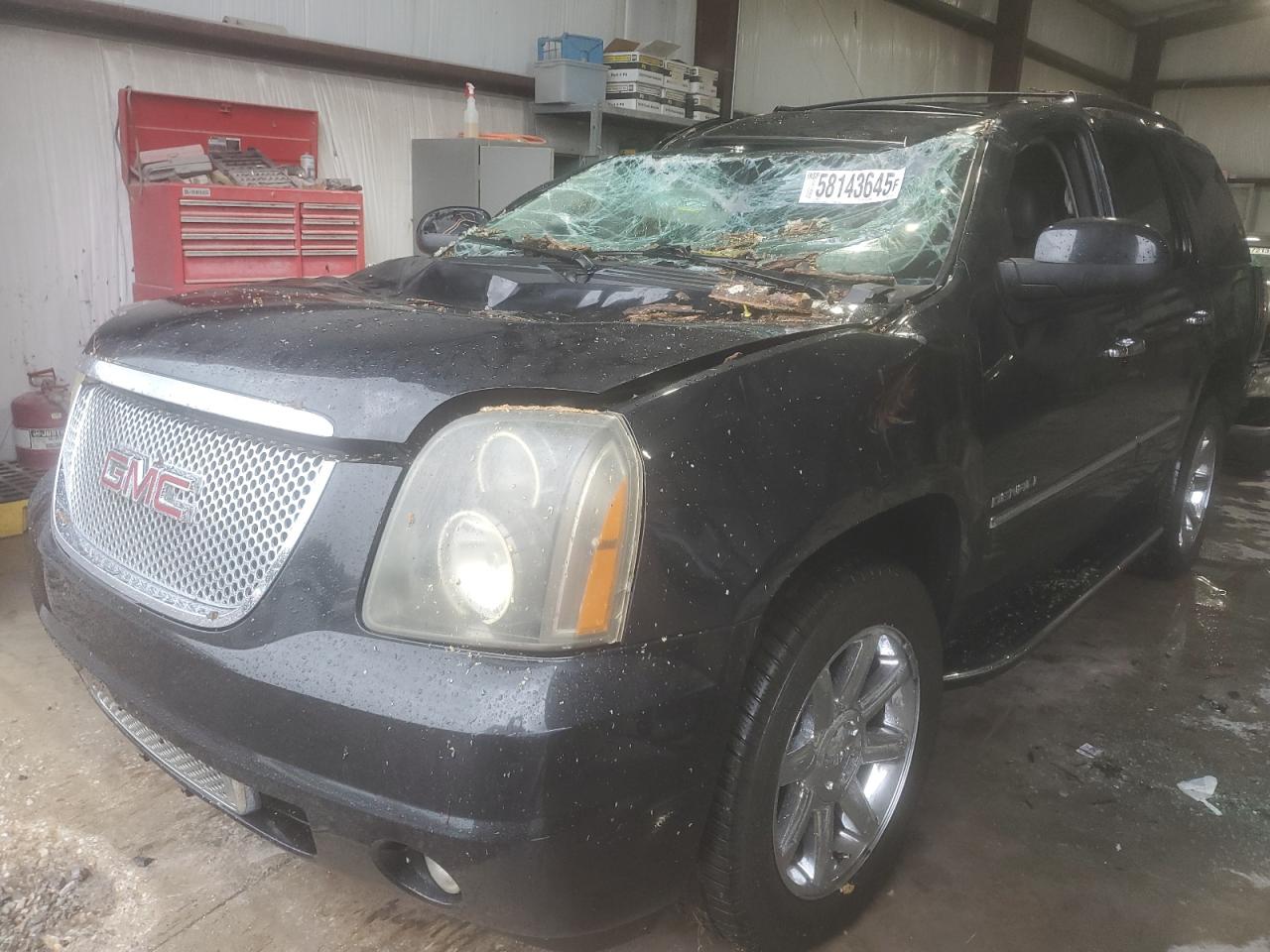 GMC YUKON DENALI