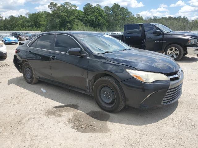 Vin: 4t1bf1fk3hu357503, lot: 55828035, toyota camry le 20174