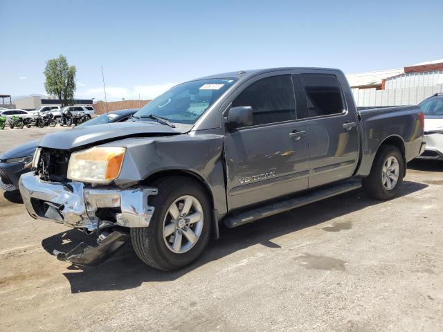 NISSAN TITAN S