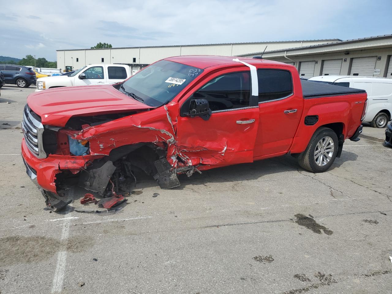 GMC CANYON SLT