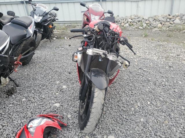 SUZUKI GSX-R600 2016 red  gas JS1GN7FA3G2100319 photo #3