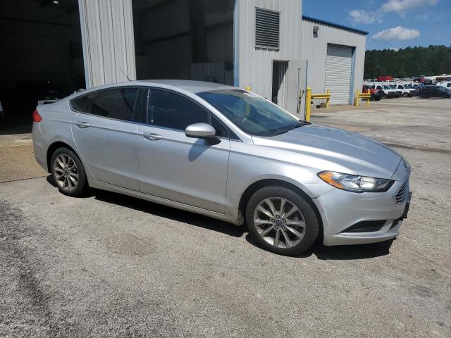Vin: 3fa6p0hd4hr379065, lot: 56140935, ford fusion se 20174