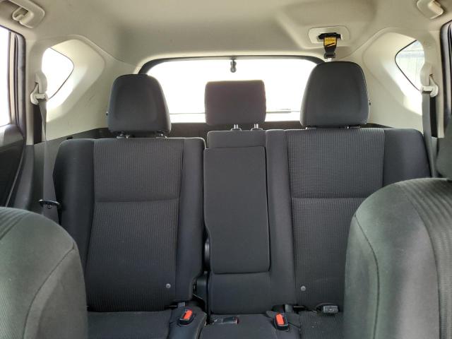 2018 TOYOTA RAV4 LE - JTMBFREV1JJ746565