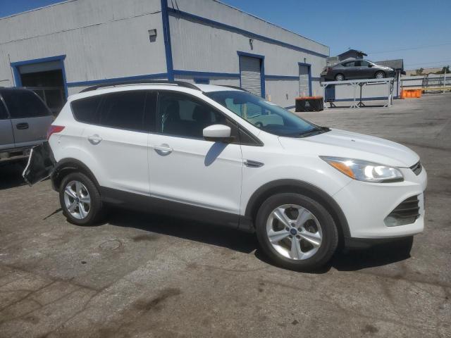 Vin: 1fmcu9gx5fub33262, lot: 57841885, ford escape se 20154