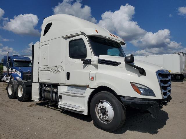 2020 FREIGHTLINER CASCADIA 1 #3150266580