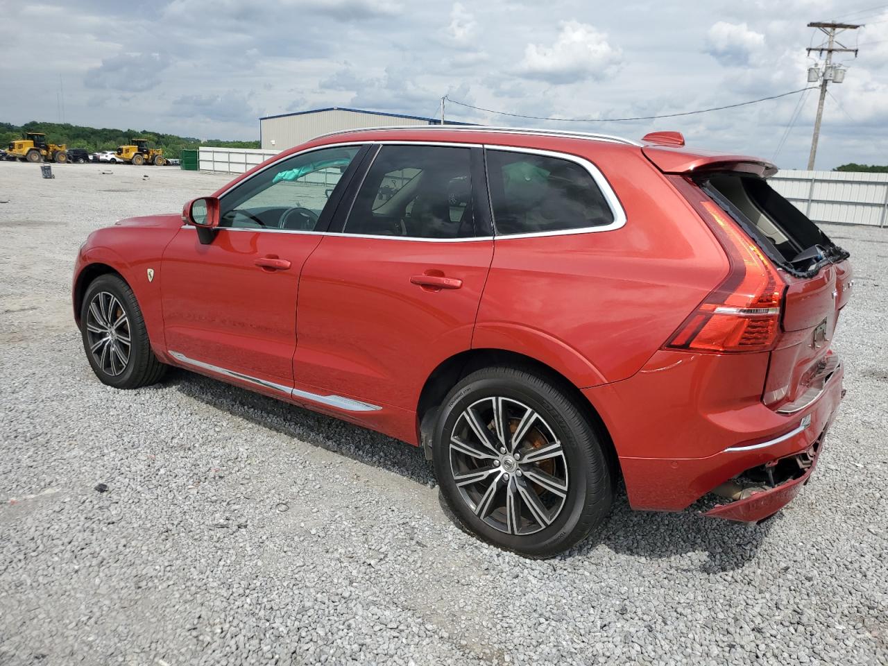 VOLVO XC60 T5 INSCRIPTION