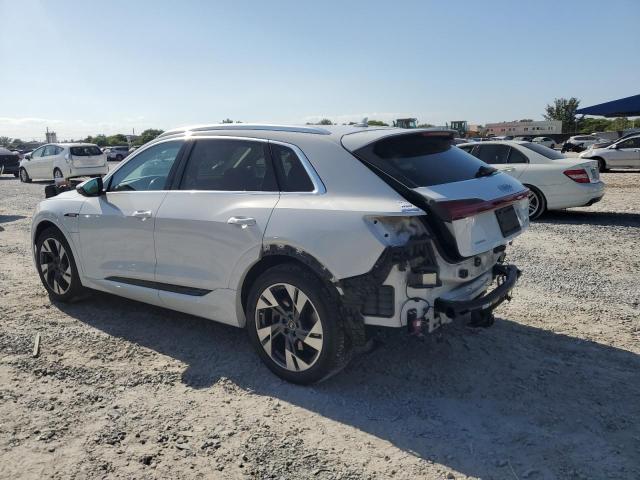 Vin: wa1aaage0nb023860, lot: 57395415, audi e-tron premium 20222
