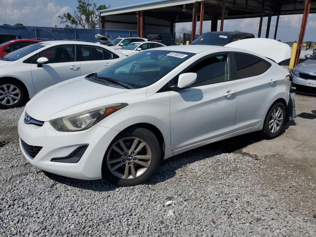 HYUNDAI ELANTRA SE