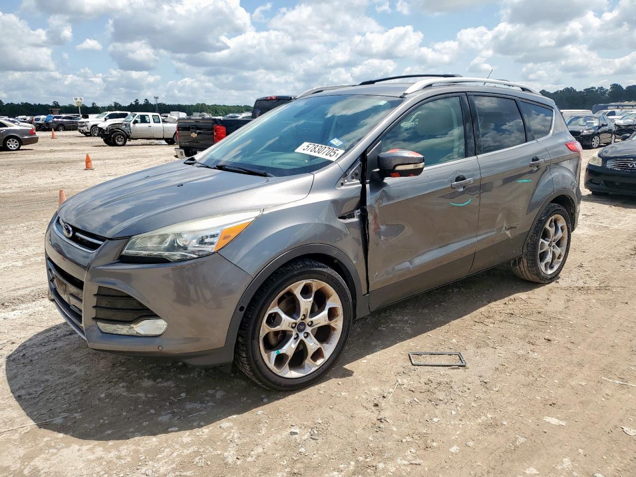 FORD ESCAPE TITANIUM