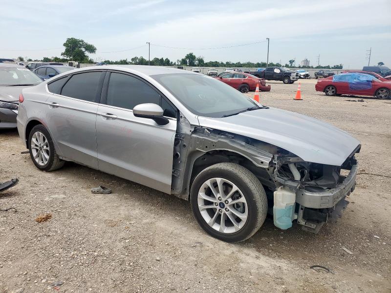 Vin: 3fa6p0hd7lr111586, lot: 56688945, ford fusion se 20204