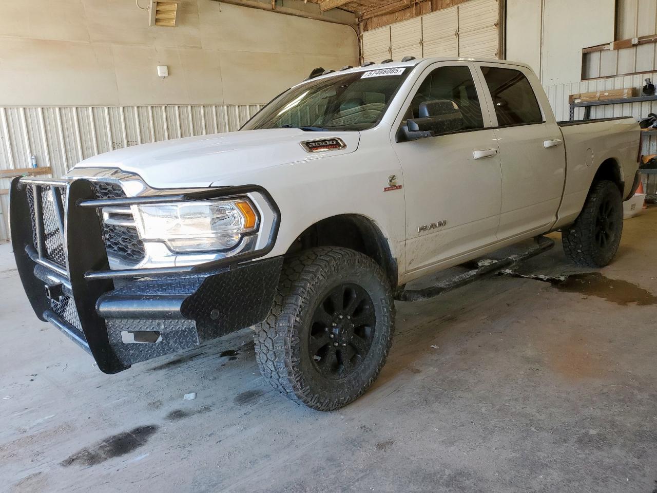 RAM 2500 TRADESMAN