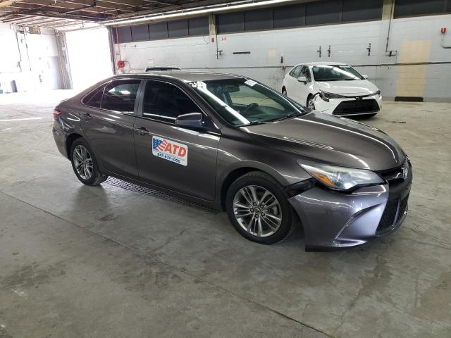 Vin: 4t1bf1fk1hu721157, lot: 55772635, toyota camry le 20174