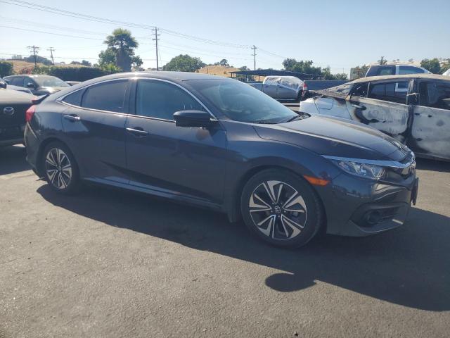 Vin: jhmfc1f30jx042376, lot: 59018345, honda civic ex 20184