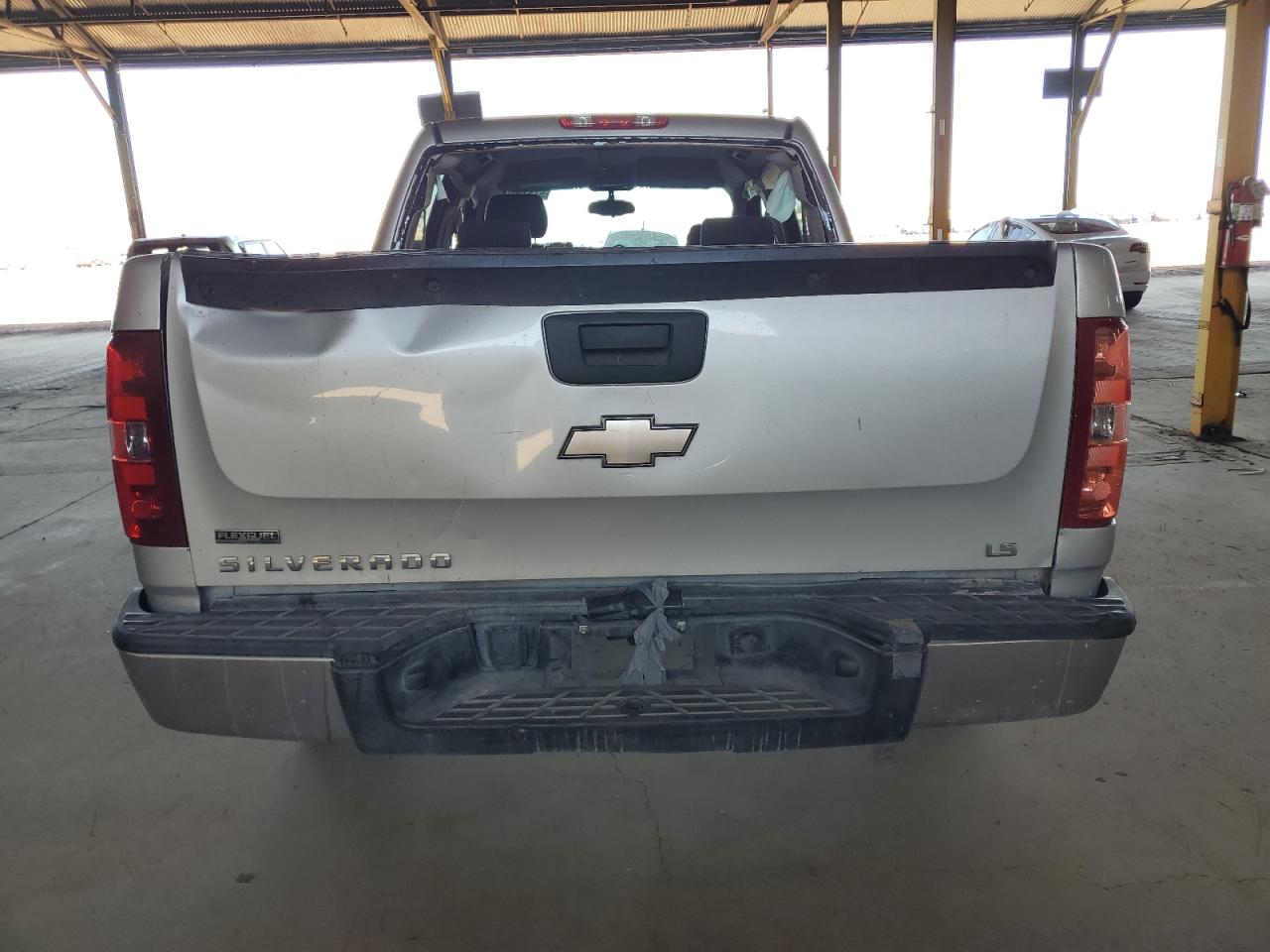 CHEVROLET SILVERADO C1500 LS