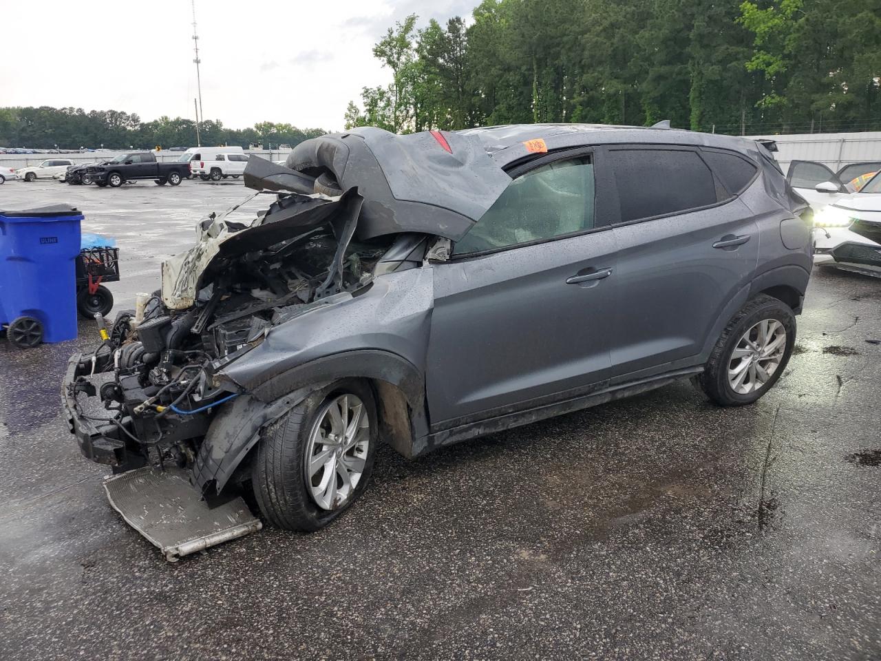 HYUNDAI TUCSON SE