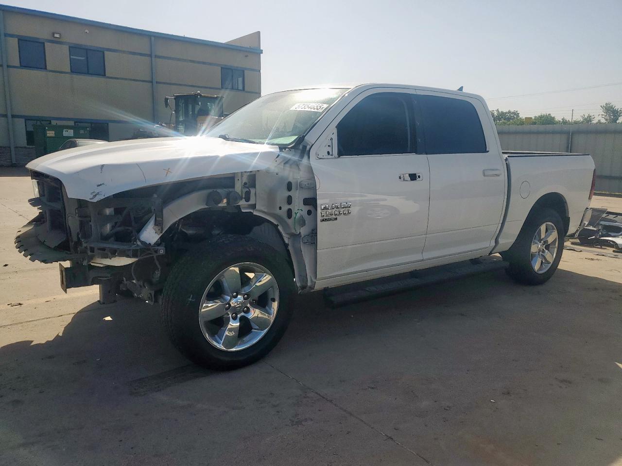 RAM 1500 SLT