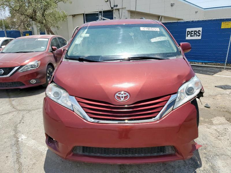 2017 TOYOTA SIENNA LE 5TDKZ3DC4HS853532
