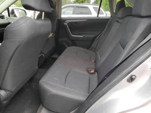 2019 TOYOTA RAV4 LE - JTMG1RFV4KD004180