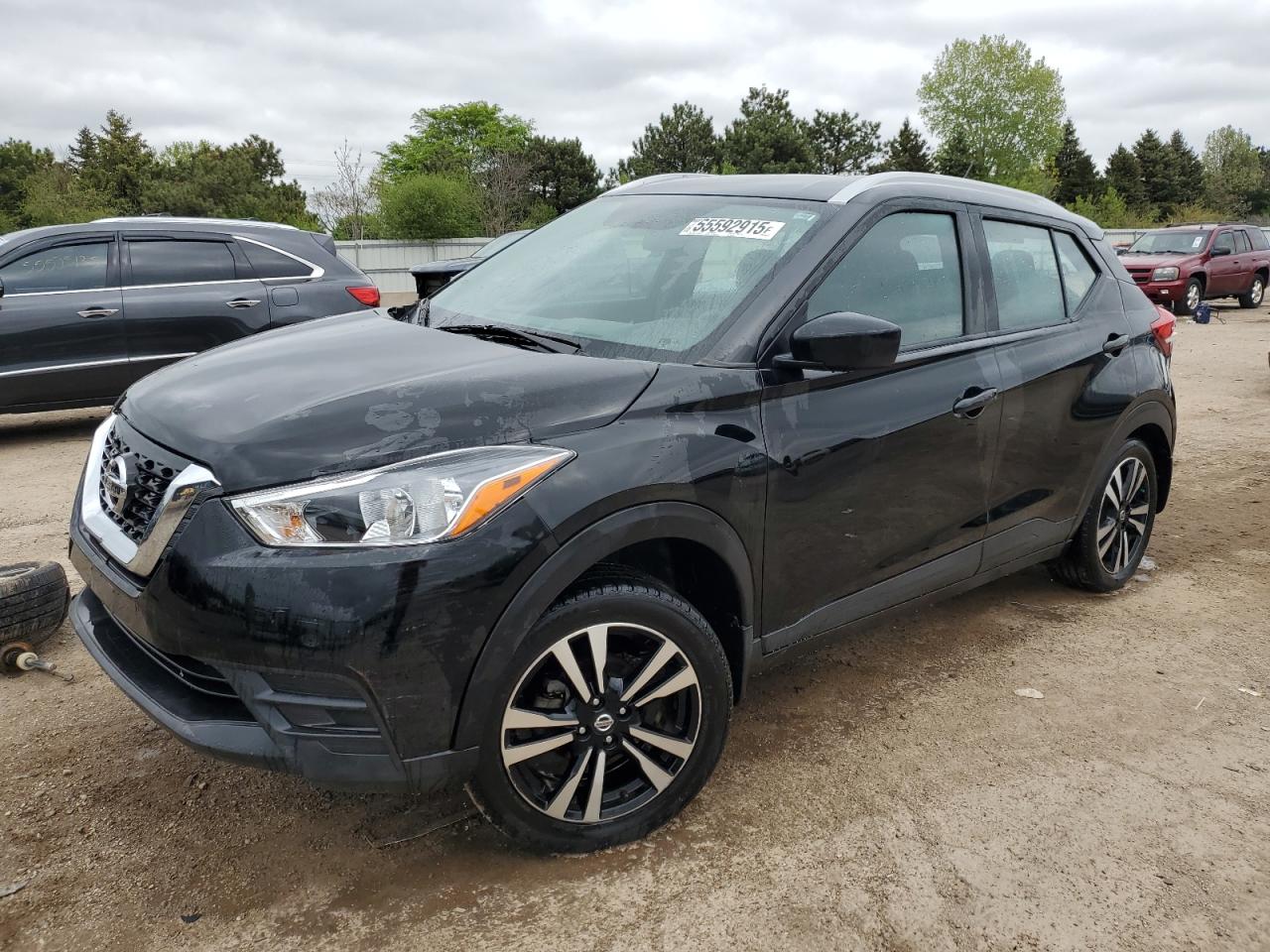NISSAN KICKS S