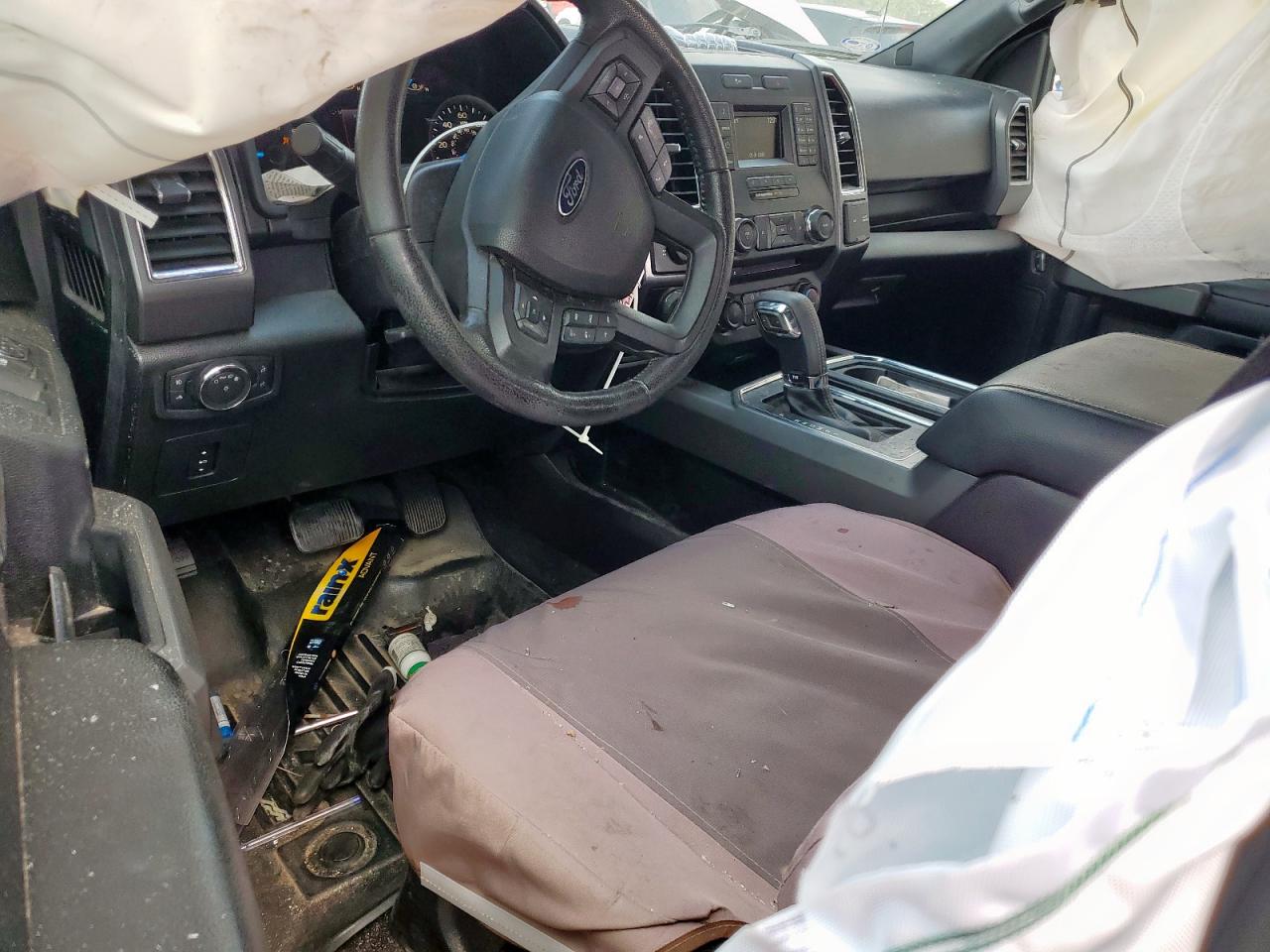 FORD F-150 SUPERCREW