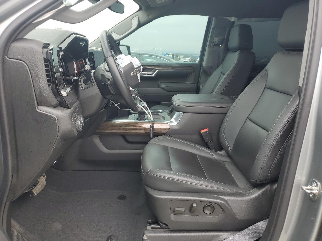 Chevrolet Silverado 2023