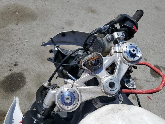 2017 TRIUMPH MOTORCYCLE DAYTONA 67 SMTA02YK6HJ785346