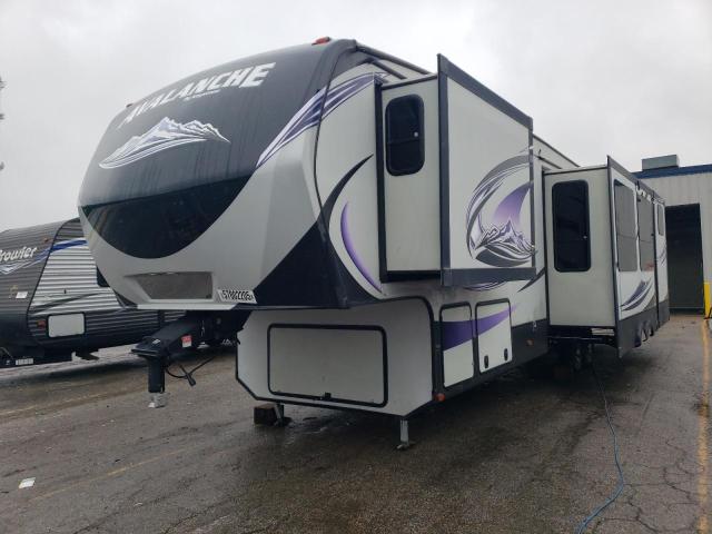 KEYSTONE AVALANCHE 2015 two tone   4YDF36021FE760078 photo #3
