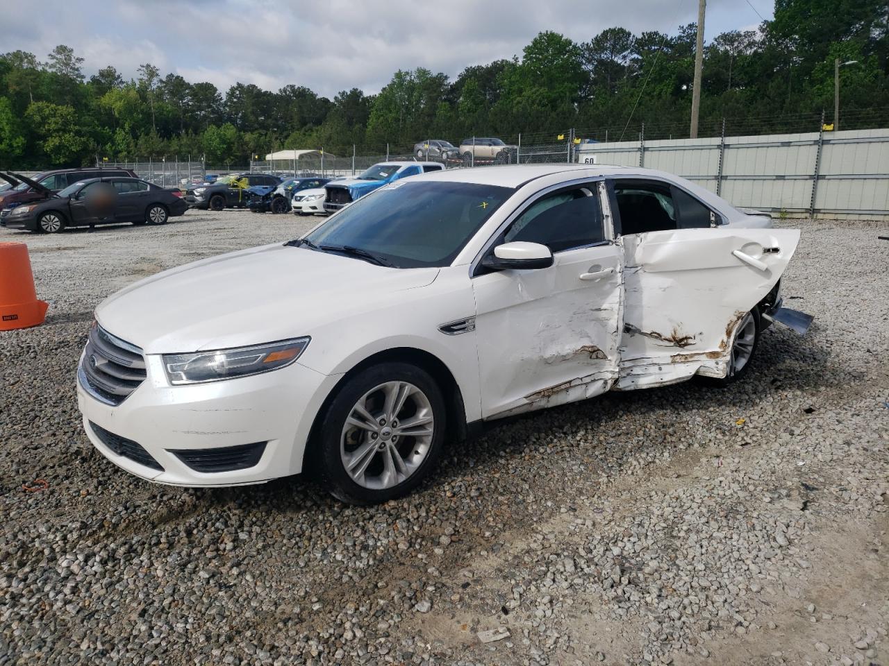 FORD TAURUS SEL