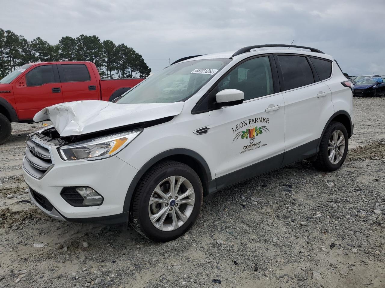FORD ESCAPE SE
