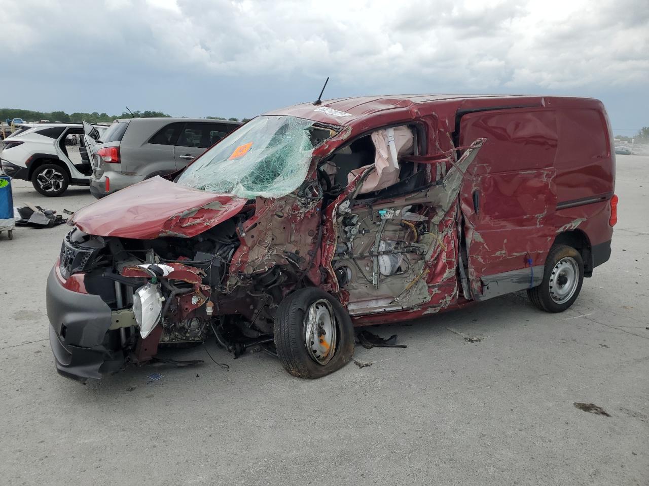 NISSAN NV200 2.5S