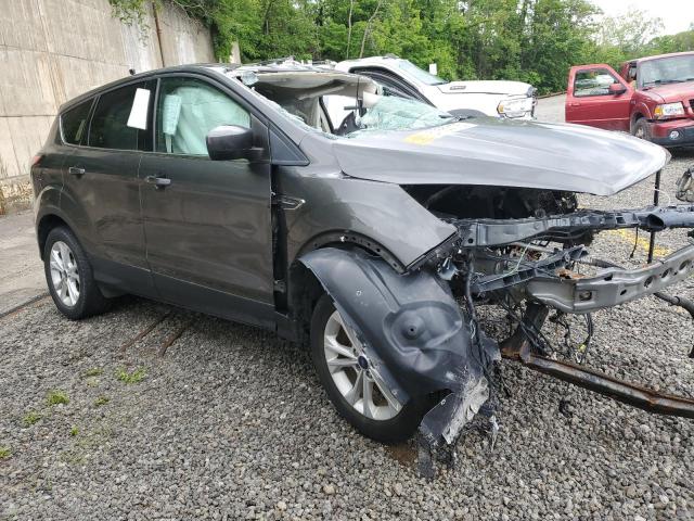 Vin: 1fmcu9gd5hud17190, lot: 57555175, ford escape se 20174