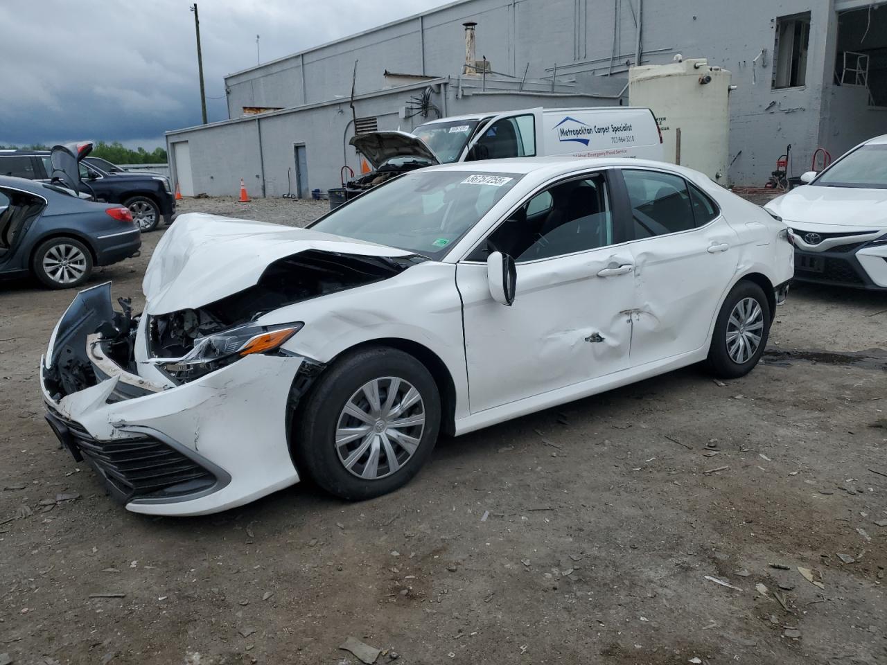 TOYOTA CAMRY LE