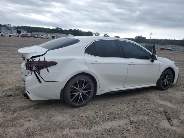 Vin: 4t1g11ak2mu615631, lot: 57342675, toyota camry se 20213