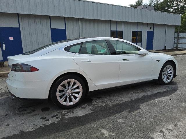 Vin: 5yjsa1cn1dfp27626, lot: 56697935, tesla model s 20133