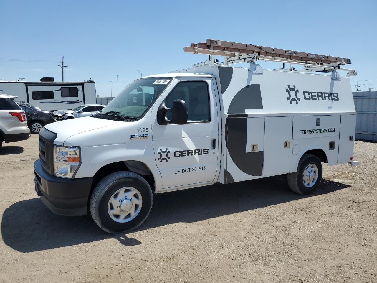 FORD ECONOLINE E350 SUPER DUTY CUTAWAY VAN