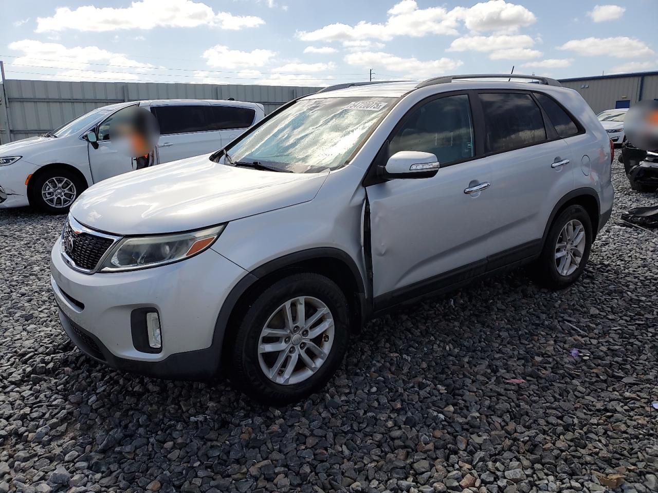 KIA SORENTO LX