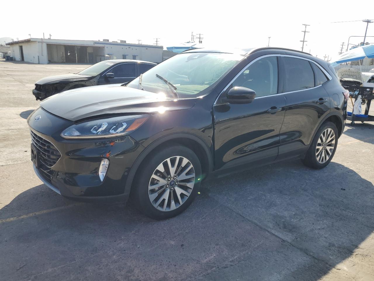 FORD ESCAPE TITANIUM