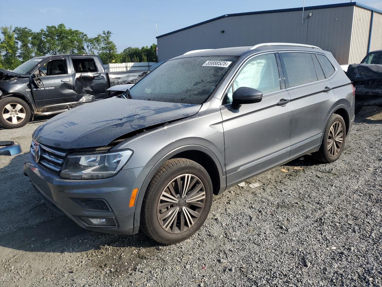 VOLKSWAGEN TIGUAN SE