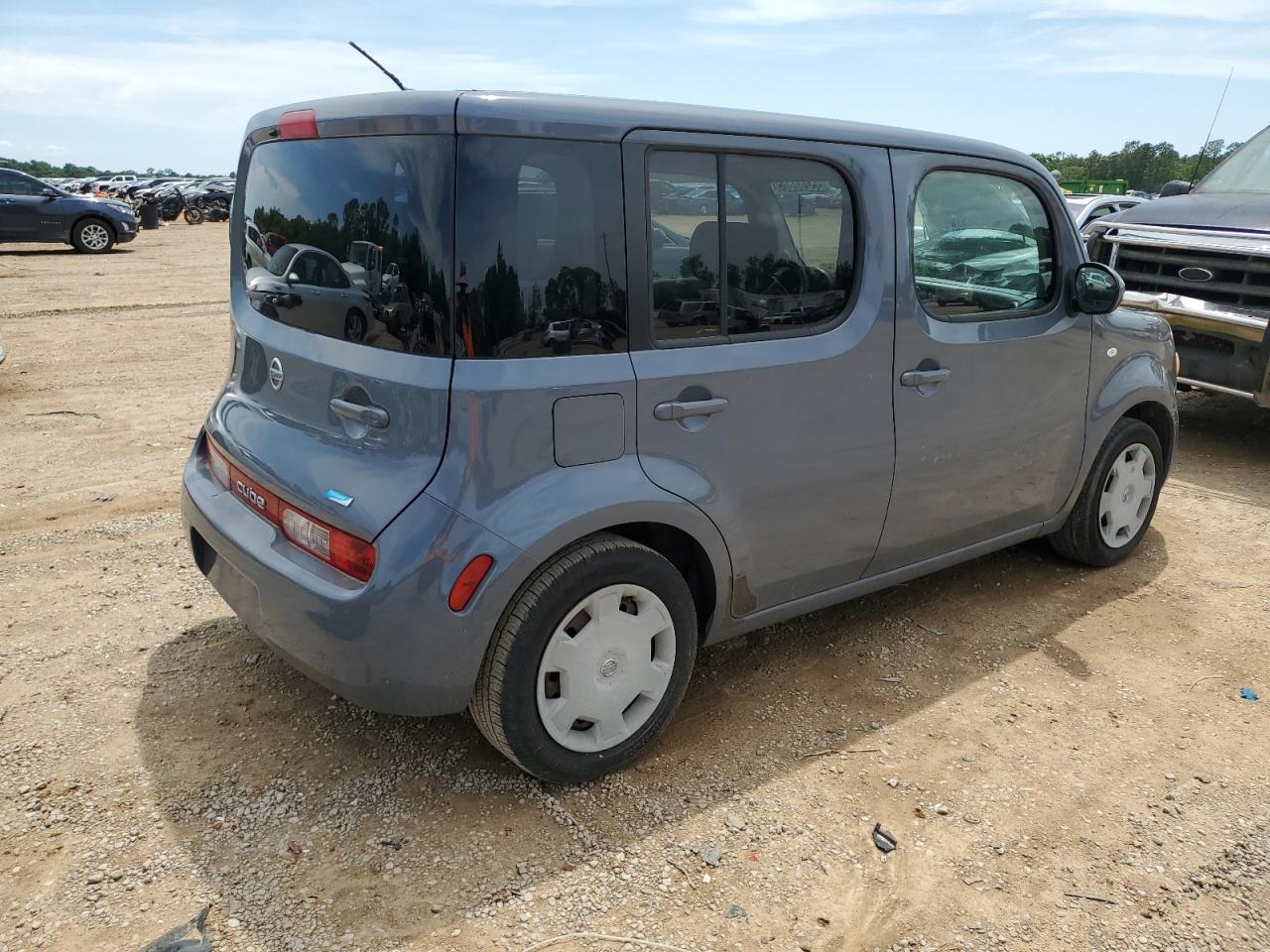 NISSAN CUBE S