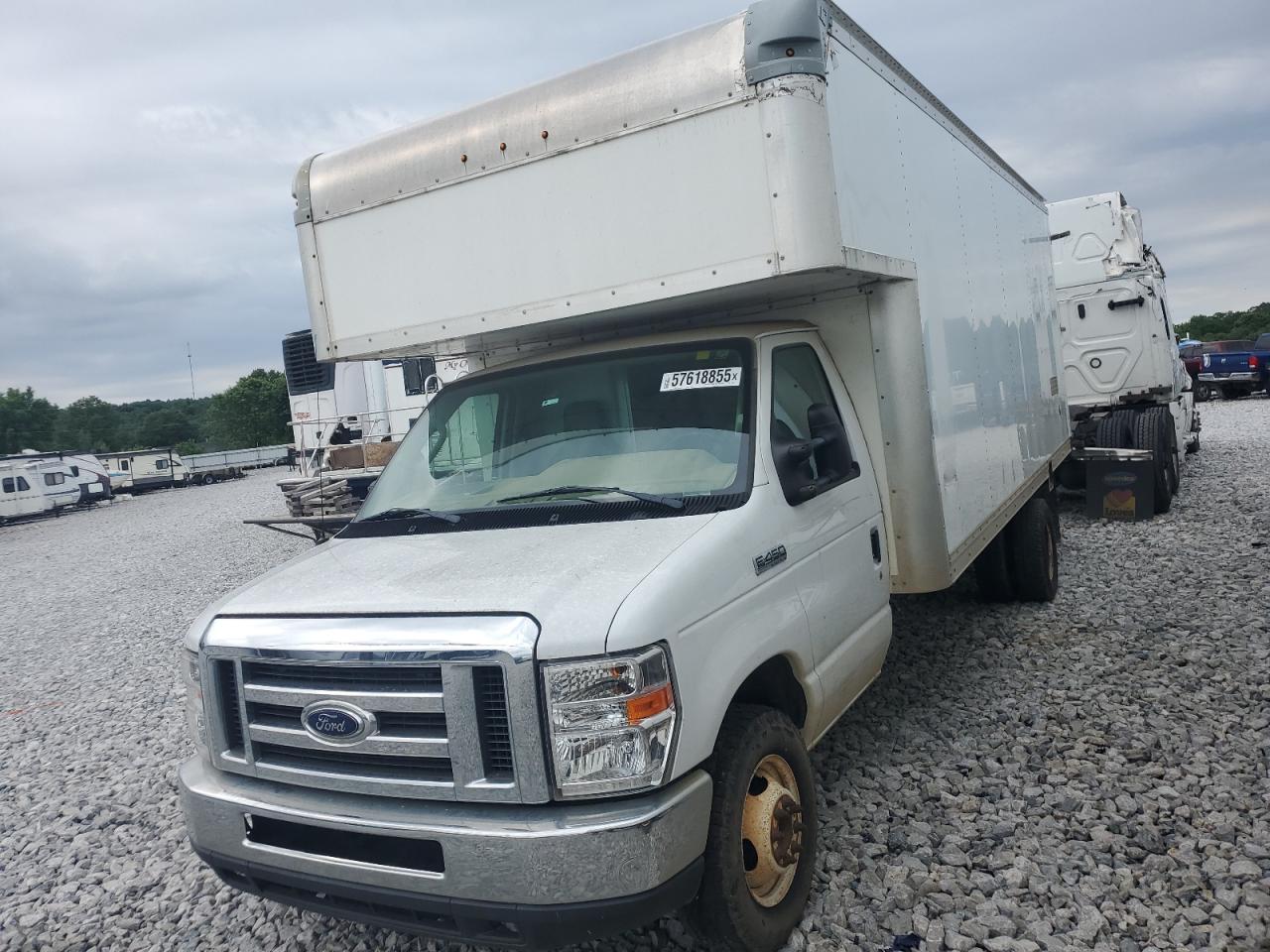 FORD ECONOLINE E450 SUPER DUTY CUTAWAY VAN