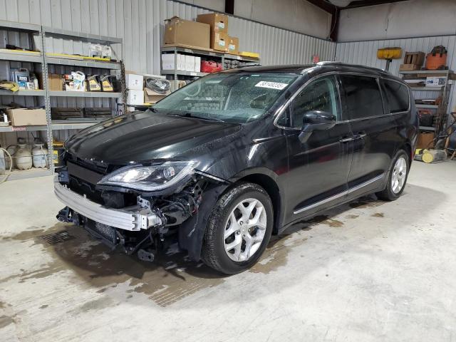 Vin: 2c4rc1eg7hr577510, lot: 58149235, chrysler pacifica touring l plus 2017 img_1