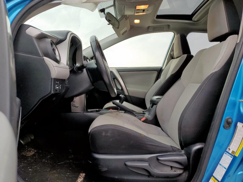 2016 TOYOTA RAV4 HV XL JTMRJREV0GD052471