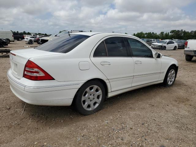 MERCEDES-BENZ C 320 2005 white  flexible fuel WDBRF64J75F570222 photo #4