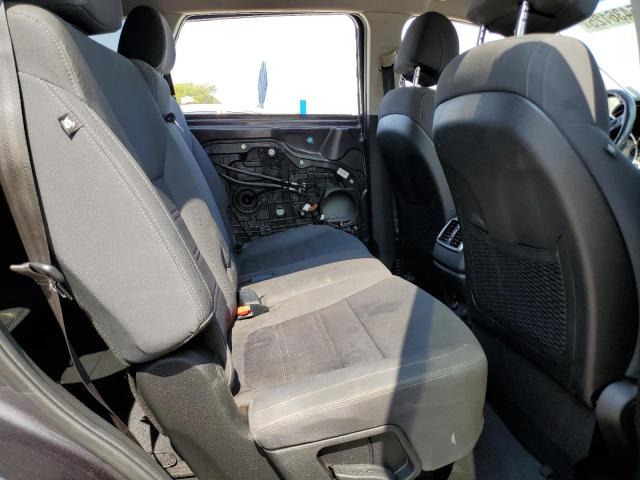 2017 KIA SORENTO LX - 5XYPG4A3XHG192088