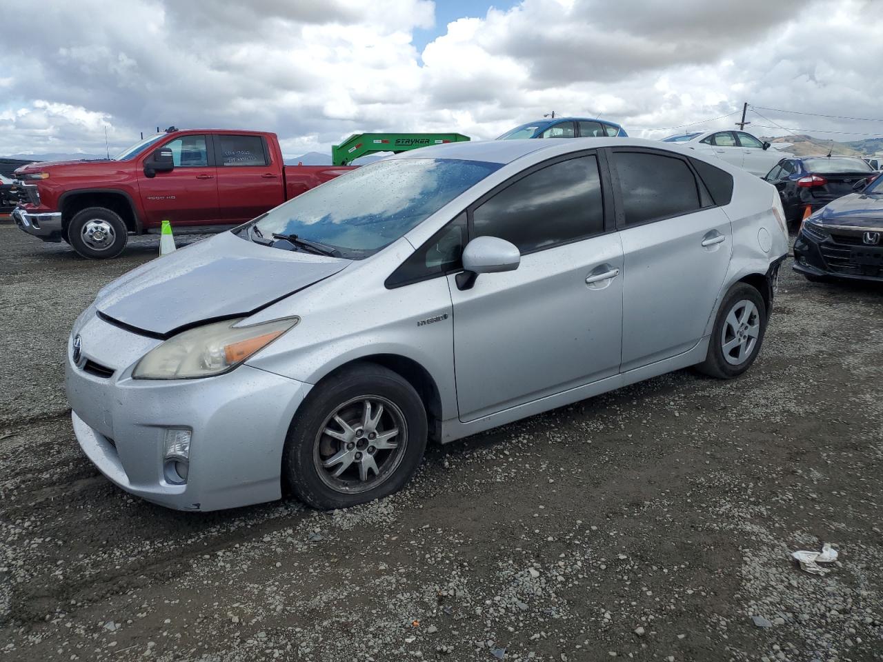 TOYOTA PRIUS
