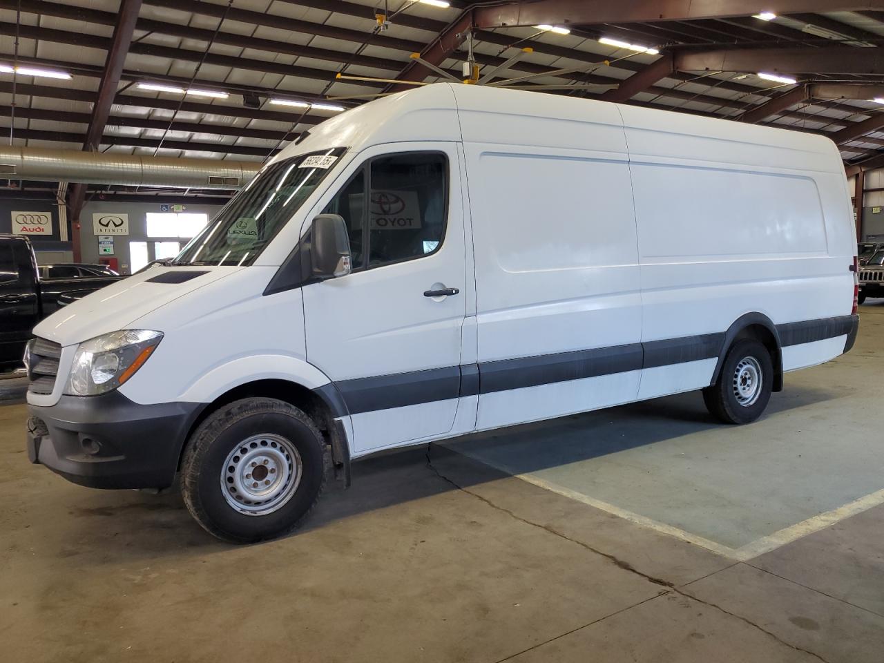 MERCEDES-BENZ SPRINTER 2500